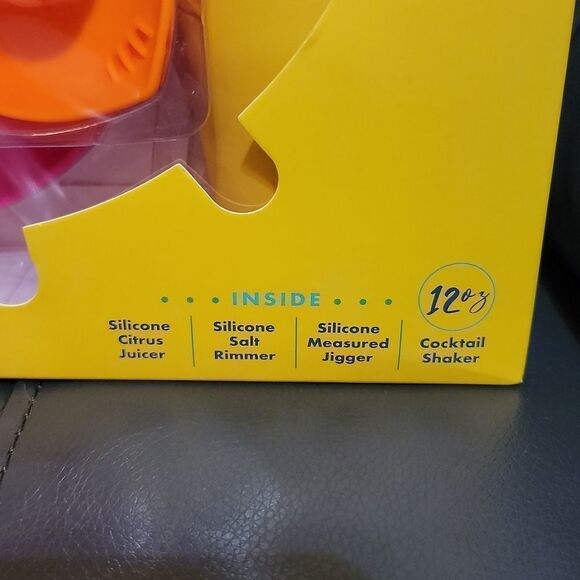 POP Cocktail Set Silicone Pool & Outdoor Safe Unbreakable Barware Gift Party NEW - Picture 2 of 7